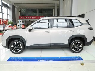 2026 Wuling Starlight 560, серебристый, 2500000 рублей, вид 4