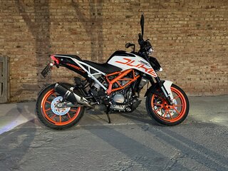 2018 KTM 390 Duke, белый, 415000 рублей, вид 4