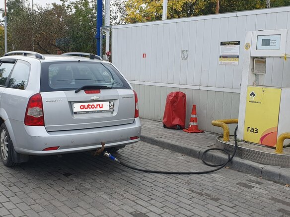 2008 Chevrolet Lacetti I, серебристый, 550000 рублей - вид 3