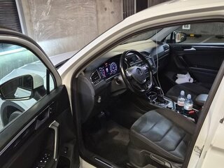 2016 Volkswagen Tiguan II, белый, 2300000 рублей, вид 5