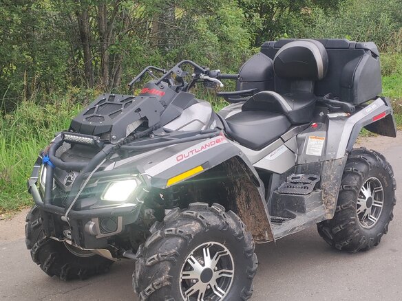 2012 BRP Can-Am Outlander 800, серебристый, 900000 рублей - вид 6