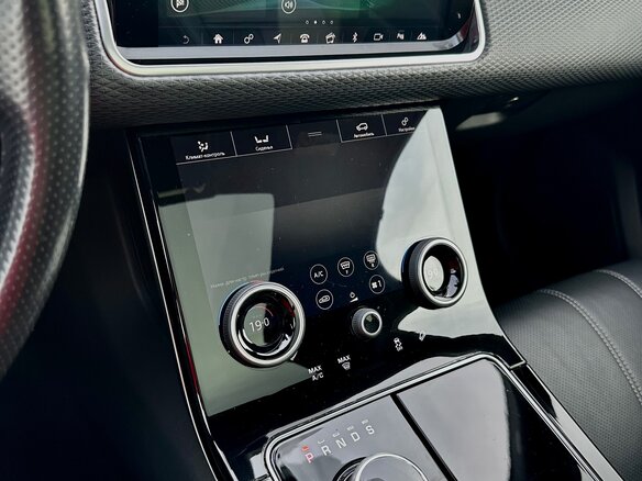 2017 Land Rover Range Rover Velar I, белый, 4300000 рублей - вид 31