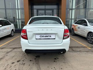 2026 Lada (ВАЗ) Granta I Рестайлинг, белый, 1063000 рублей, вид 4