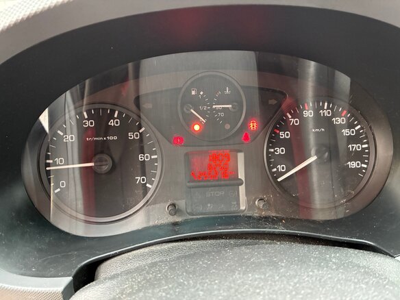 2011 Citroen Berlingo II, белый, 350000 рублей - вид 9