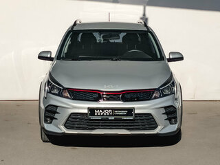 2021 Kia Rio X IV Рестайлинг, серебристый, 1795000 рублей, вид 2