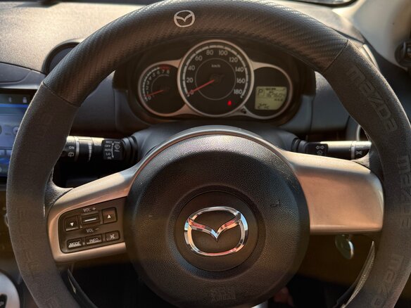 2011 Mazda Demio III (DE), голубой, 710000 рублей - вид 5