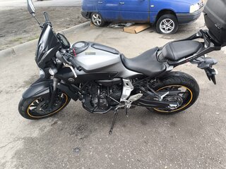2015 Yamaha MT-07 (FZ-07), серый, 550000 рублей, вид 3