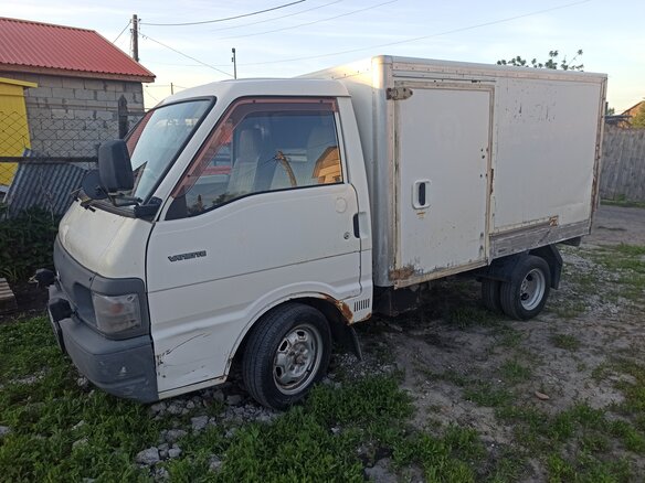 1999 Nissan Vanette, белый, 600000 рублей - вид 1
