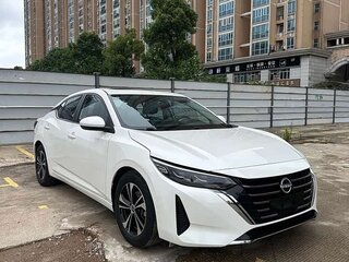 2023 Nissan Sylphy IV (B18) Рестайлинг, белый, 1250000 рублей, вид 3