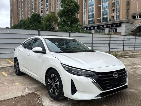 2023 Nissan Sylphy IV (B18) Рестайлинг, белый, 1250000 рублей, вид 3