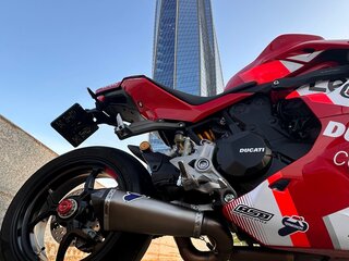2021 Ducati Supersport, красный, 1400000 рублей, вид 3