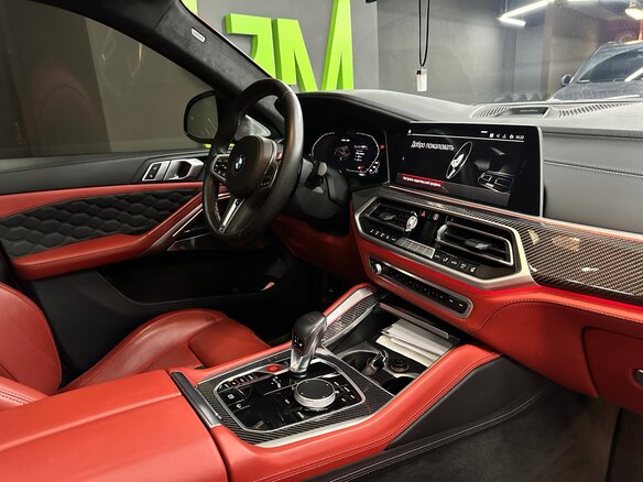 2021 BMW X6 M Competition III (F96), красный, 13000000 рублей - вид 25