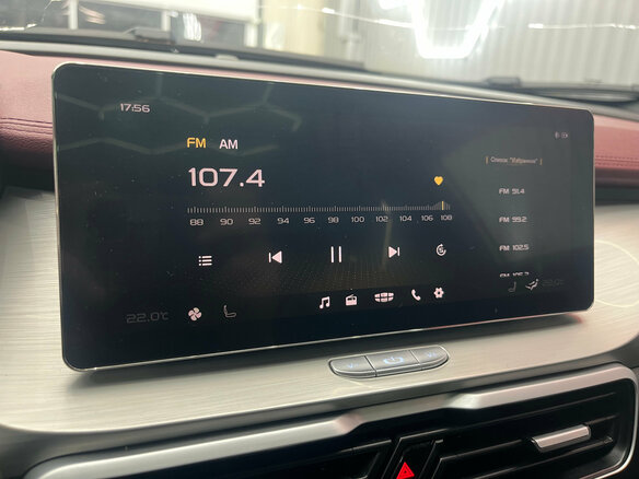 2021 Geely Coolray I, серебристый, 1670000 рублей - вид 28