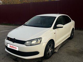 2011 Volkswagen Polo V, белый, 650000 рублей, вид 1