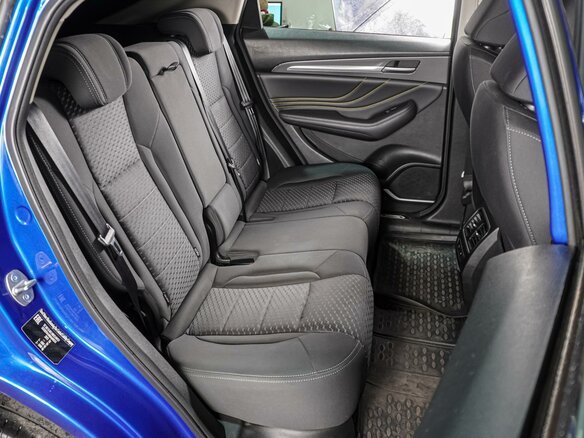 2021 Haval F7x I, синий, 1870000 рублей - вид 6