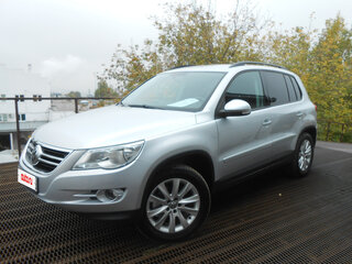 2011 Volkswagen Tiguan I, серебристый, 1370000 рублей, вид 3