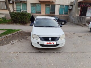 2012 Renault Logan I Рестайлинг, белый, 300000 рублей, вид 1