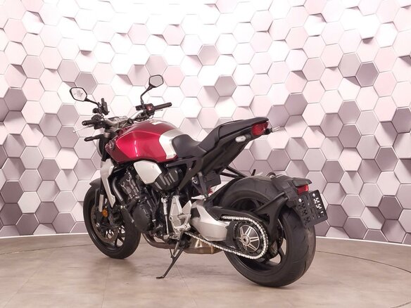 2019 Honda CB 1000R, красный - вид 7