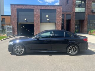 2019 BMW 5 серии 523i VII (G30/G31/G38), чёрный, 3650000 рублей, вид 4
