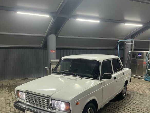 2002 Lada (ВАЗ) 2107, белый, 210000 рублей