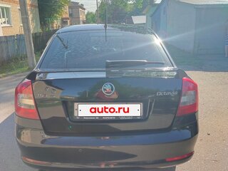 2012 Skoda Octavia II (A5) Рестайлинг, чёрный, 800000 рублей, вид 2