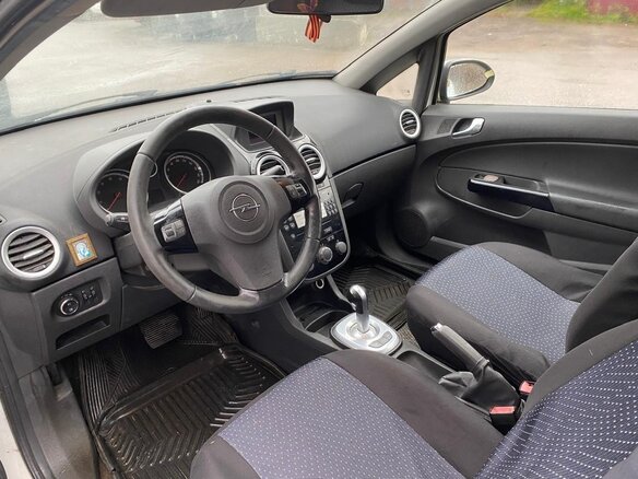 2010 Opel Corsa D Рестайлинг I, белый, 400000 рублей - вид 4