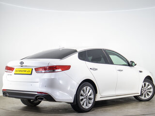 2016 Kia Optima IV, белый, 1529000 рублей, вид 4
