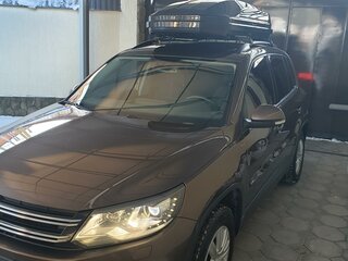 2016 Volkswagen Tiguan I Рестайлинг, коричневый, 1600000 рублей, вид 1