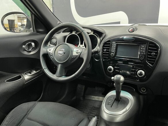 2013 Nissan Juke I, белый - вид 8