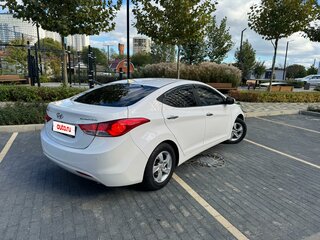 2012 Hyundai Avante V, белый, 770000 рублей, вид 3