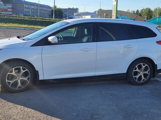 2013 Ford Focus III, белый, 799999 рублей, вид 3