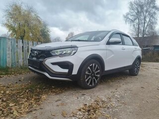 2024 Lada (ВАЗ) Vesta SW Cross I Рестайлинг (NG), белый, 1880000 рублей, вид 3
