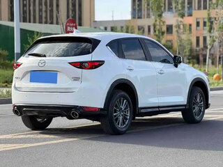 2022 Mazda CX-5 II, белый, 1980000 рублей, вид 4