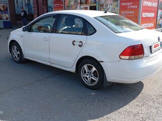 2012 Volkswagen Polo V, белый, 450000 рублей, вид 3