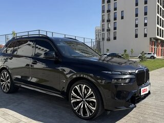 2024 BMW X7 M60i I (G07) Рестайлинг, чёрный, 18400000 рублей, вид 5