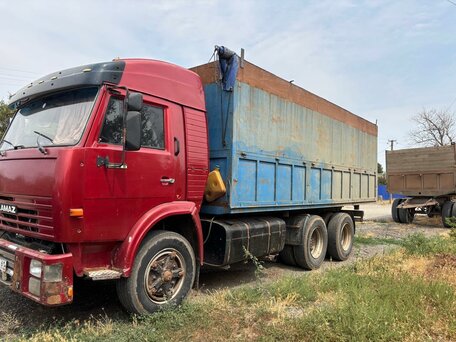 1993 КамАЗ 6520, красный, 1000000 рублей, вид 4
