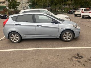 2013 Hyundai Solaris I, голубой, 610000 рублей, вид 4