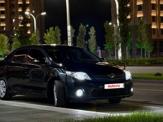 2013 Toyota Corolla X (E140, E150) Рестайлинг, чёрный, 990000 рублей, вид 2