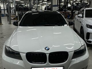 2011 BMW 3 серии 318i V (E90/E91/E92/E93) Рестайлинг, белый, 879000 рублей, вид 2