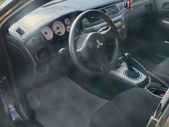 2007 Mitsubishi Lancer IX Рестайлинг, чёрный, 320000 рублей - вид 4