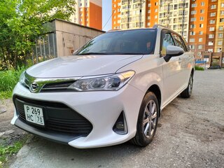 2018 Toyota Corolla Fielder XI (E160, E170) Рестайлинг 2, белый, 1480000 рублей, вид 1