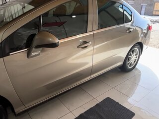 2012 Peugeot 408 I, бежевый, 650000 рублей, вид 3
