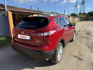 2014 Nissan Qashqai II, красный, 1620000 рублей, вид 3