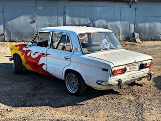 1976 Lada (ВАЗ) 2106 4-speed, белый, 555555 рублей, вид 2