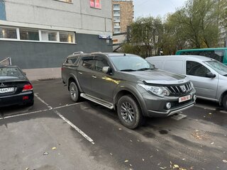 2018 Mitsubishi L200 V, серый, 5200000 рублей, вид 2