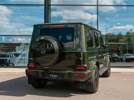 2026 Mercedes-Benz G-Класс 450 d III (W465) Рестайлинг, зелёный, 26000000 рублей, вид 2
