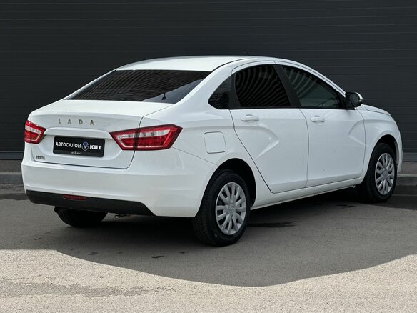 2021 Lada (ВАЗ) Vesta I, белый, 905000 рублей - вид 3
