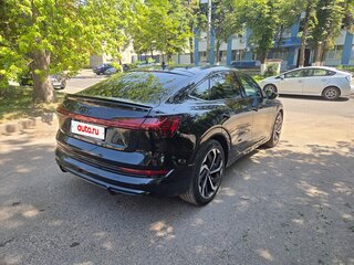 2022 Audi e-tron Sportback 55 I, чёрный, 4177940 рублей, вид 3