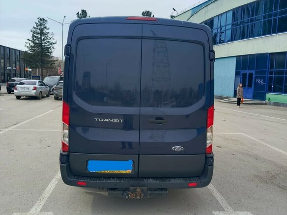2018 Ford Transit, синий, 2500000 рублей - вид 10