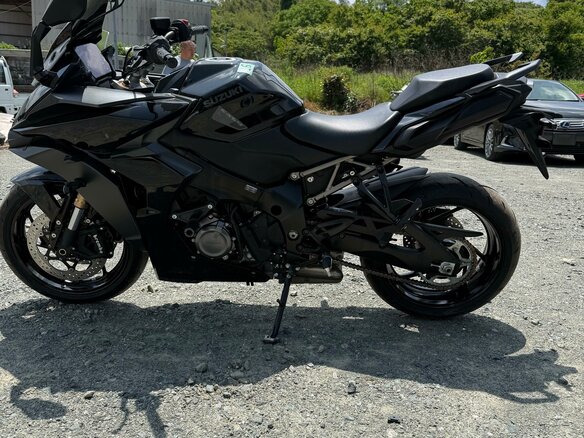 2022 Suzuki GSX-S 1000 GT, чёрный, 1195000 рублей - вид 20
